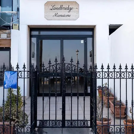 A Stylish Seaside Holiday Home St. Paul's Bay Exterior photo