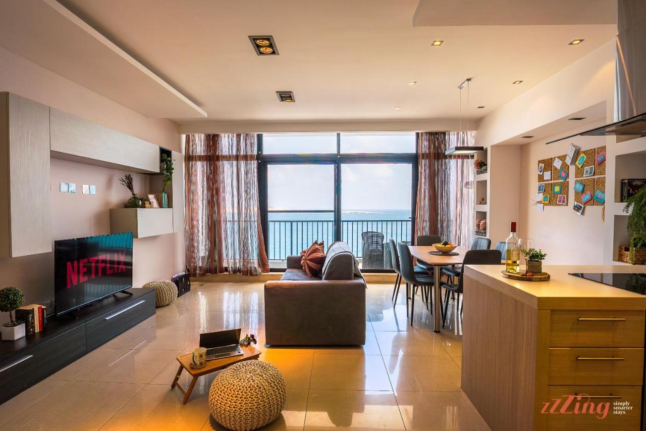 A Stylish Seaside *